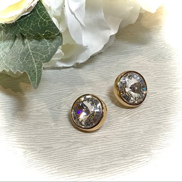 Jewelry - Swarovski Pierced Earrings